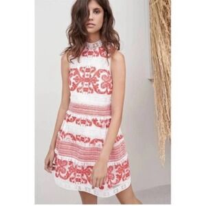 Alexis Minika White Red Embroidered Sleeveless Mock Neck Mini Dress Size Small
